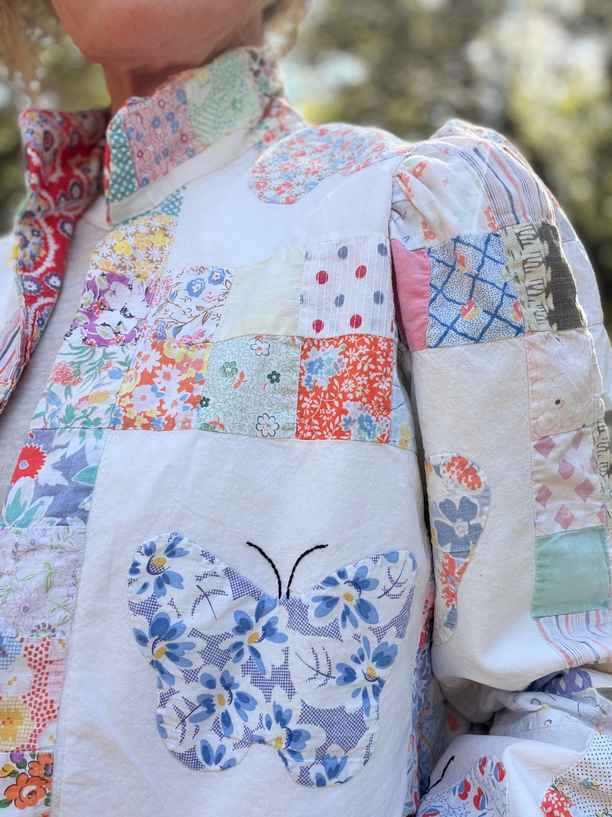 Jones crop sweet butterfly jacket size Medium