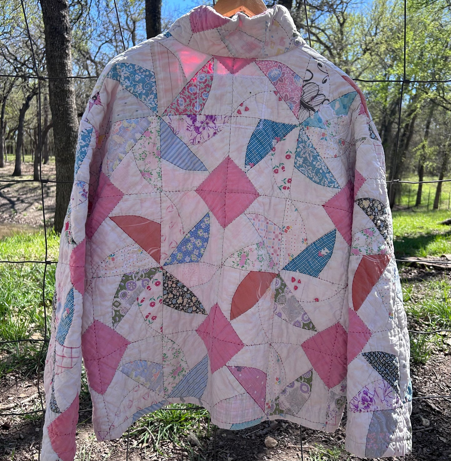 Gorgeous Spring Pinwheel Pullover