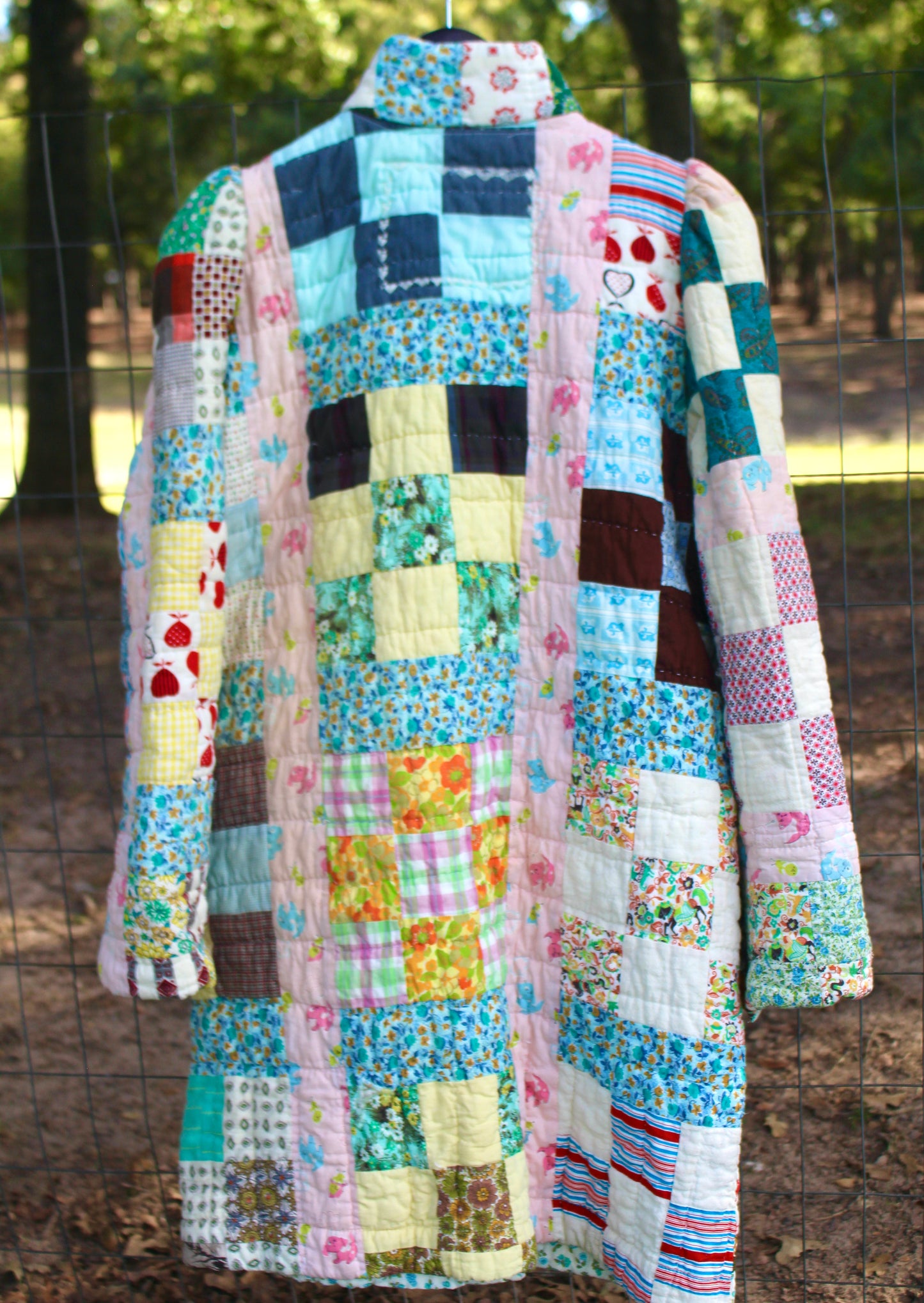 Vintage Block quilt long Jones size small