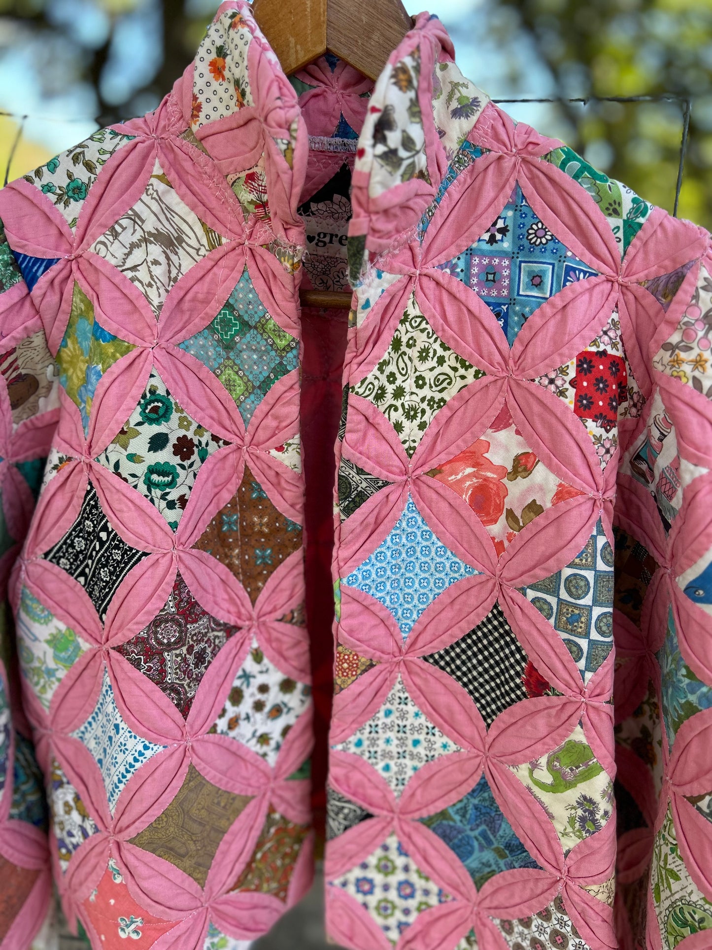 Pink Cathedral window quilt Jones size Small