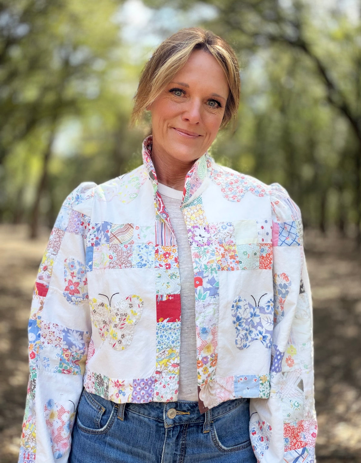 Jones crop sweet butterfly jacket size Medium
