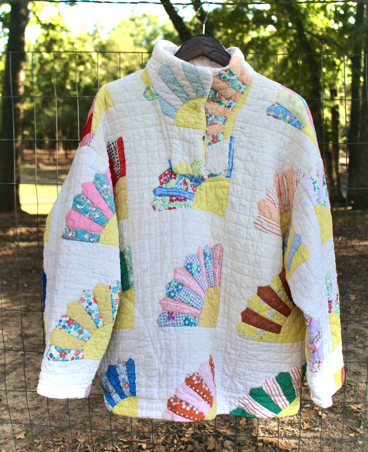 Fan Quilt Pullover size Large