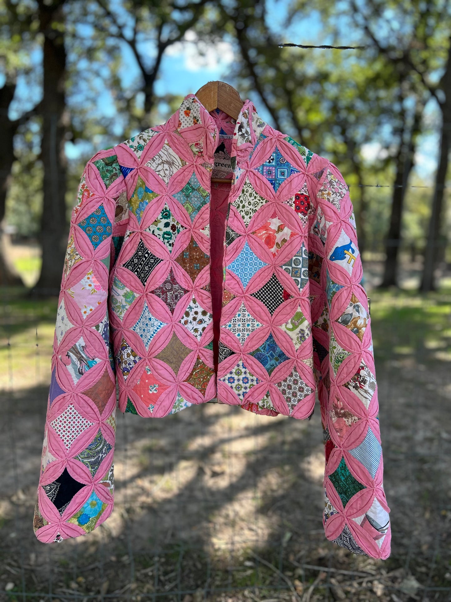 Pink Cathedral window quilt Jones size Small